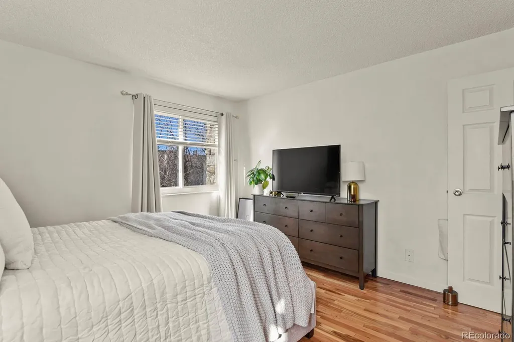 8555 Fairmount Drive Denver CO 80247