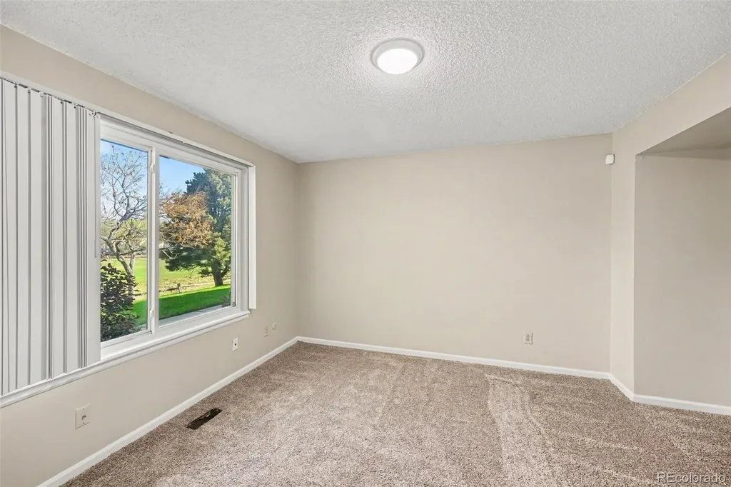 4138 S Mobile Circle Aurora CO 80013