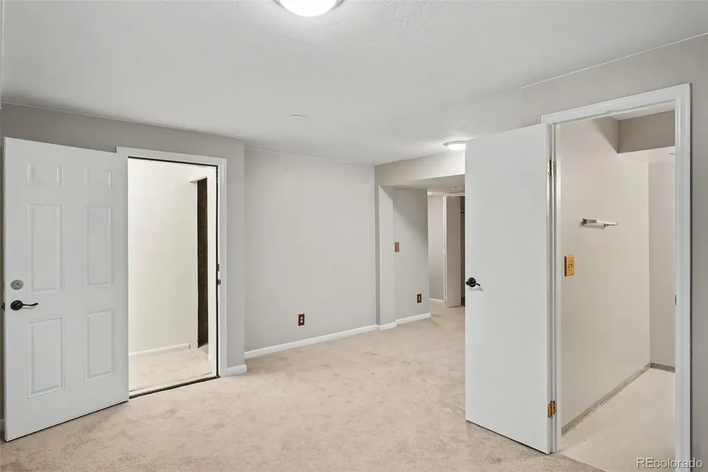 4138 S Mobile Circle Aurora CO 80013