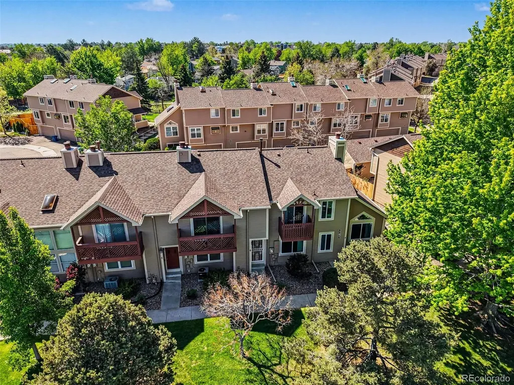 4138 S Mobile Circle Aurora CO 80013