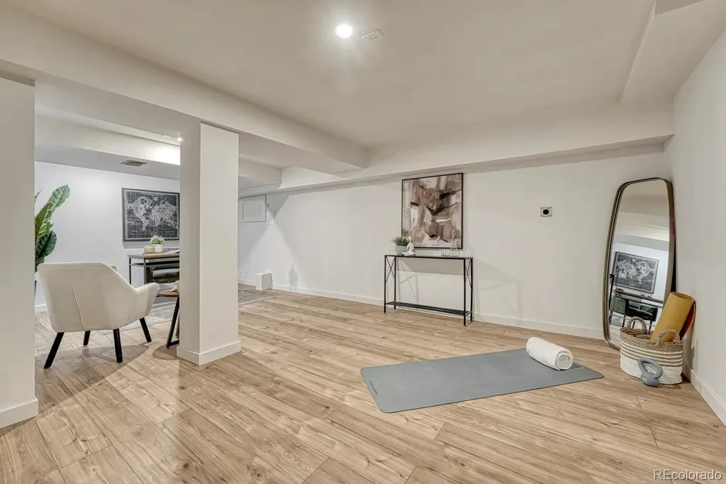 9697 E Powers Drive Greenwood Village CO 80111