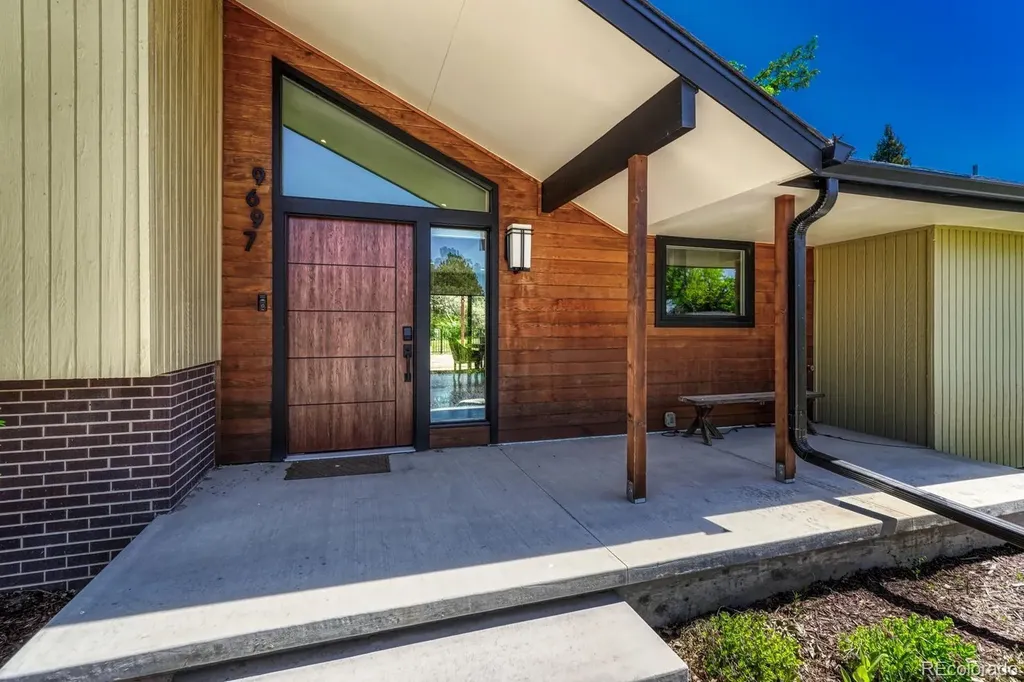9697 E Powers Drive Greenwood Village CO 80111