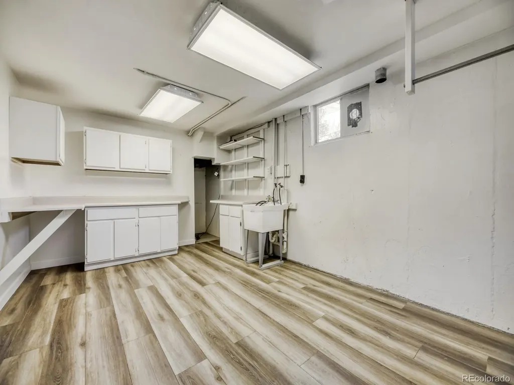 1015 W Longview Avenue Littleton CO 80120