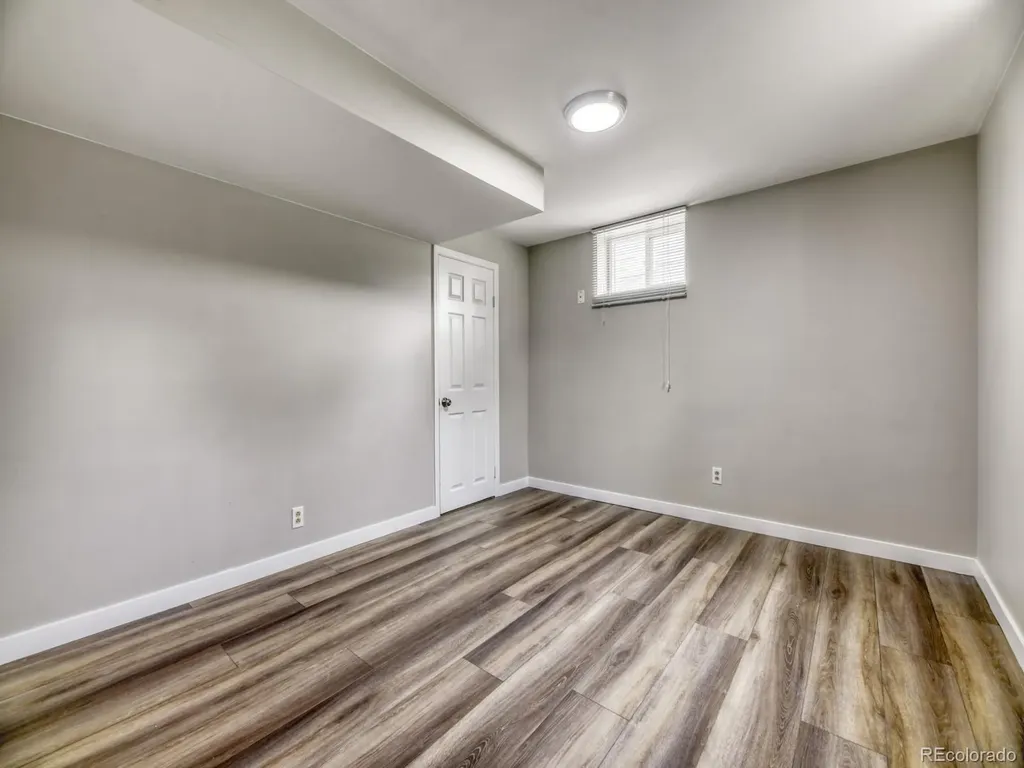 1015 W Longview Avenue Littleton CO 80120