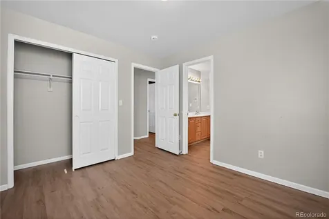 6111 S Kirk Street Centennial CO 80016