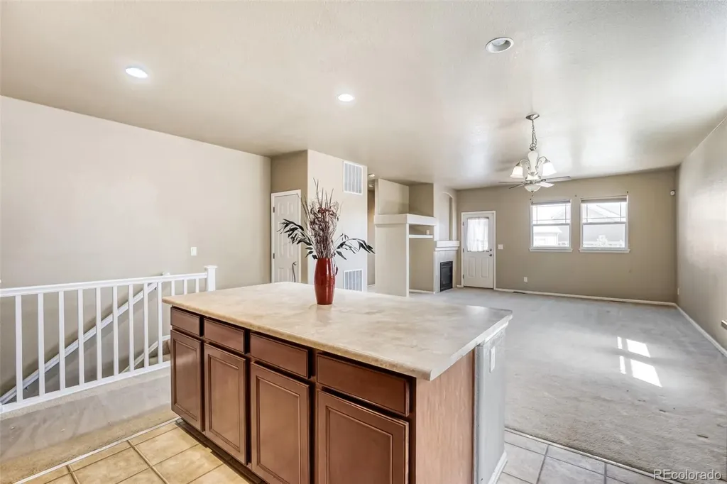 25107 E Canal Place Aurora CO 80018