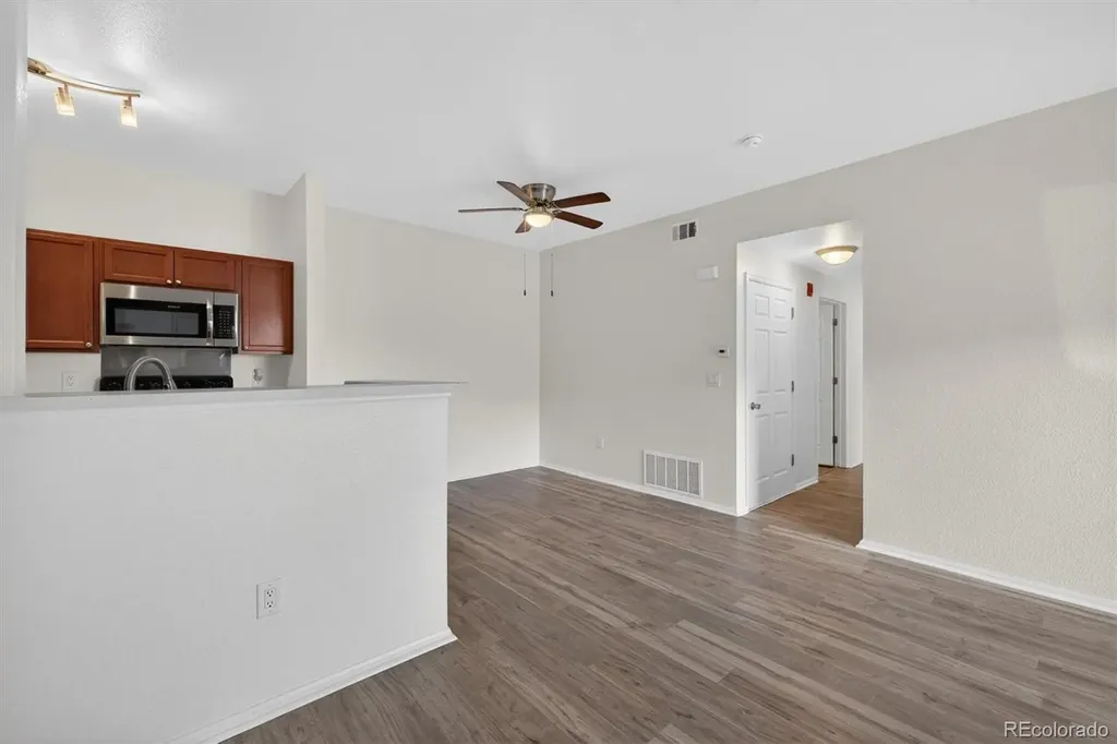 911 S Zeno Way Aurora CO 80017