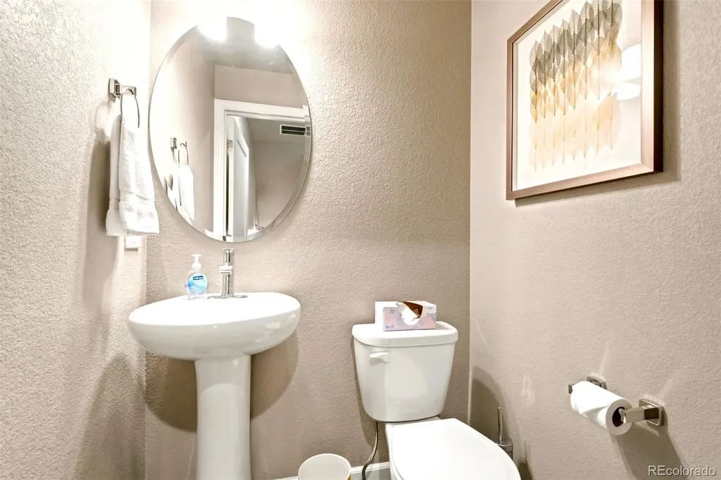 58 Cheyenne Boulevard Colorado Springs CO 80905