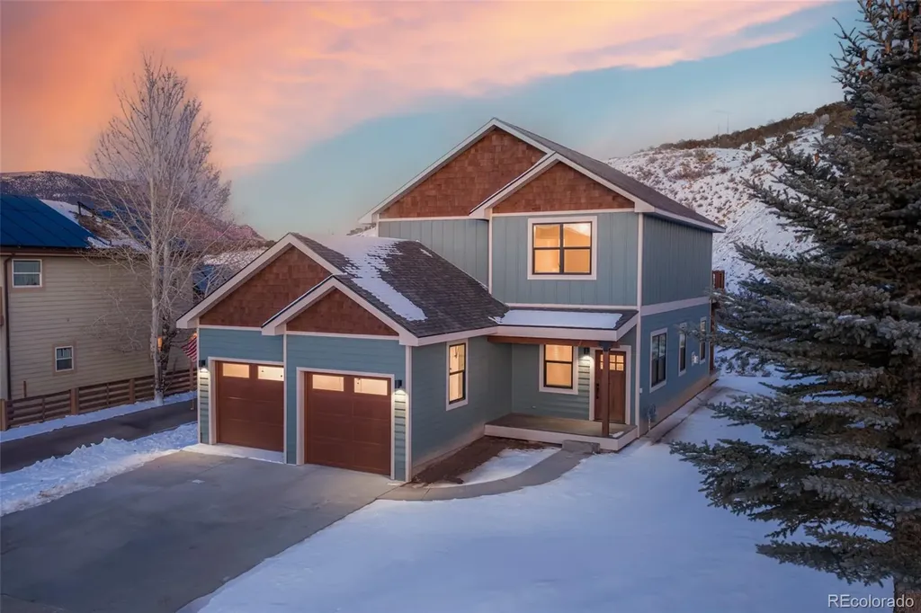 378 Bluffs Drive Eagle CO 81631