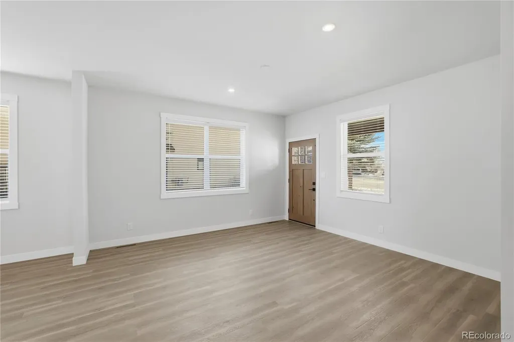 378 Bluffs Drive Eagle CO 81631