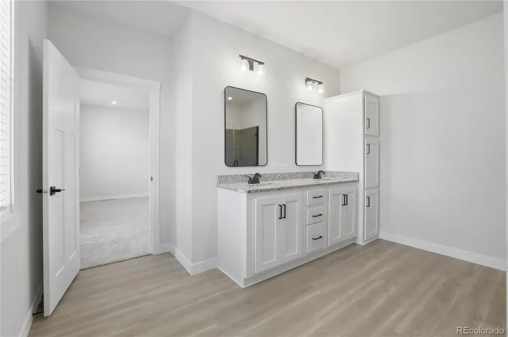 378 Bluffs Drive Eagle CO 81631