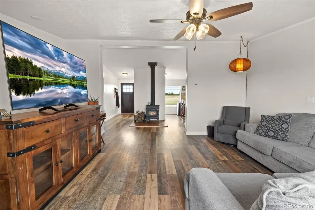 59520 E 64th Avenue Strasburg CO 80136