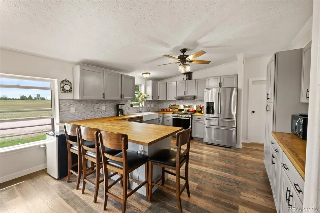 59520 E 64th Avenue Strasburg CO 80136