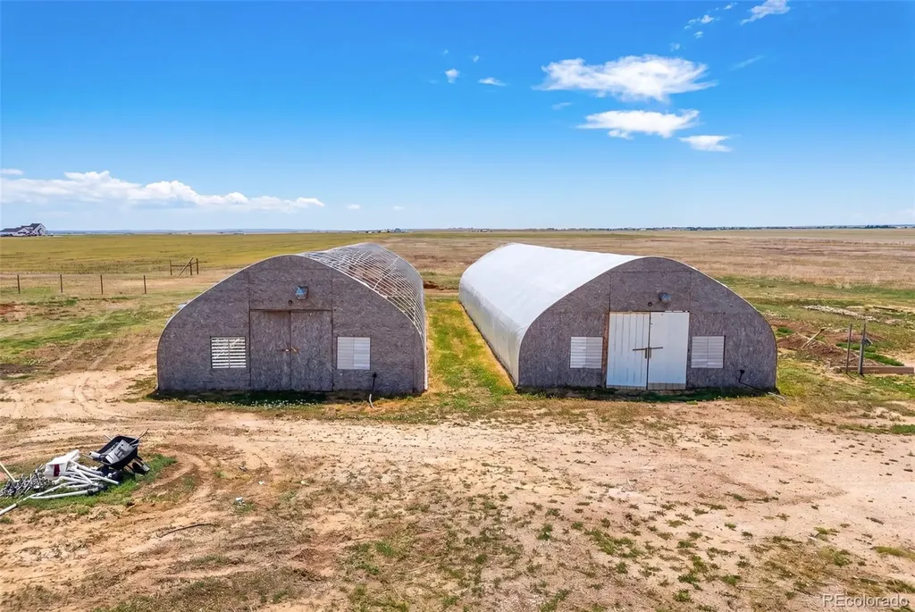 59520 E 64th Avenue Strasburg CO 80136