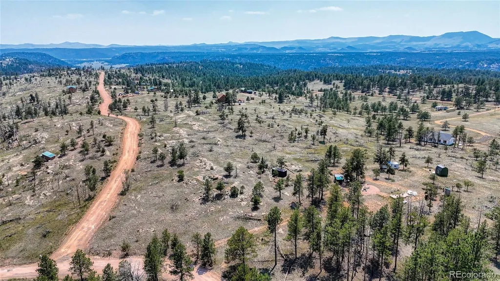 617 Chateau Vista Florissant CO 80816