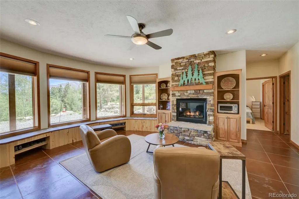 30180 Mountaintop Drive Buena Vista CO 81211
