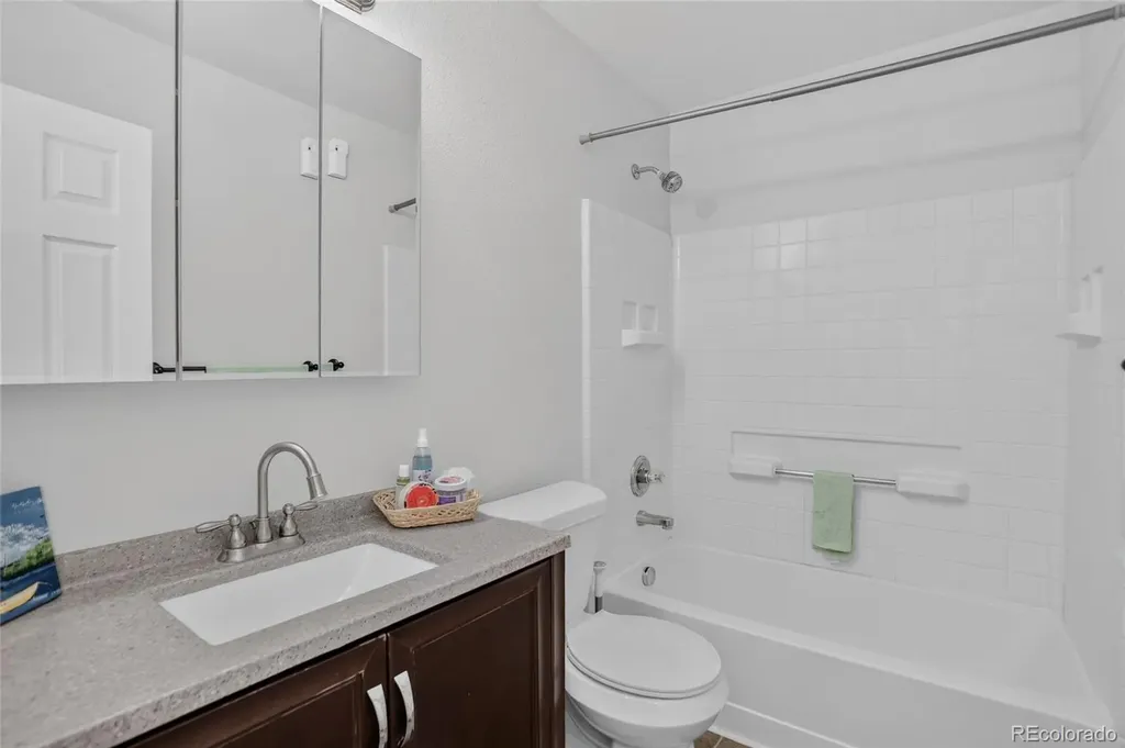 11421 Ebony Street Longmont CO 80504