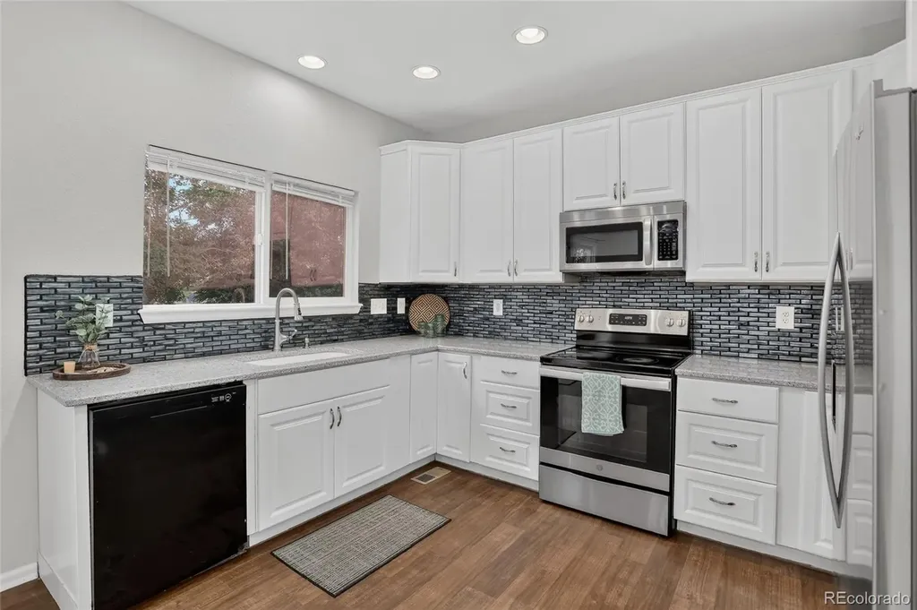 11421 Ebony Street Longmont CO 80504