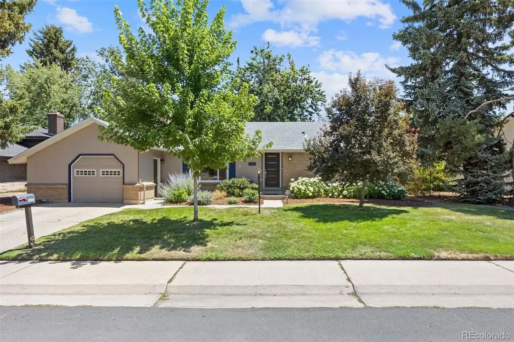 1822 S Olive Street Denver CO 80224