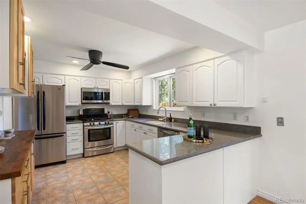 1822 S Olive Street Denver CO 80224