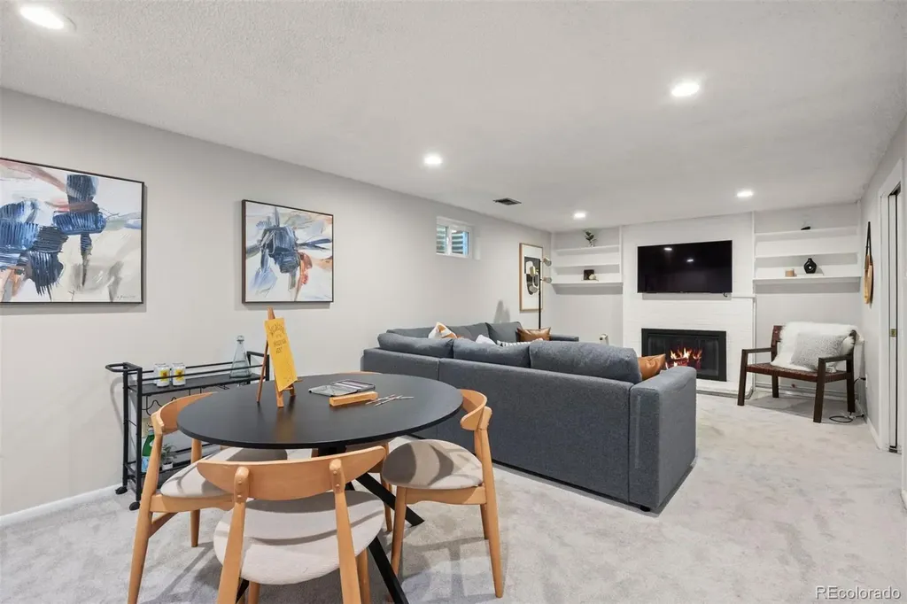 1822 S Olive Street Denver CO 80224