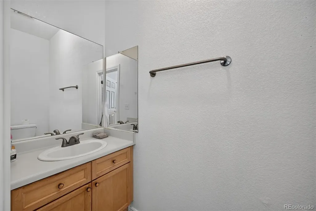 5288 Fairplay Street Denver CO 80239