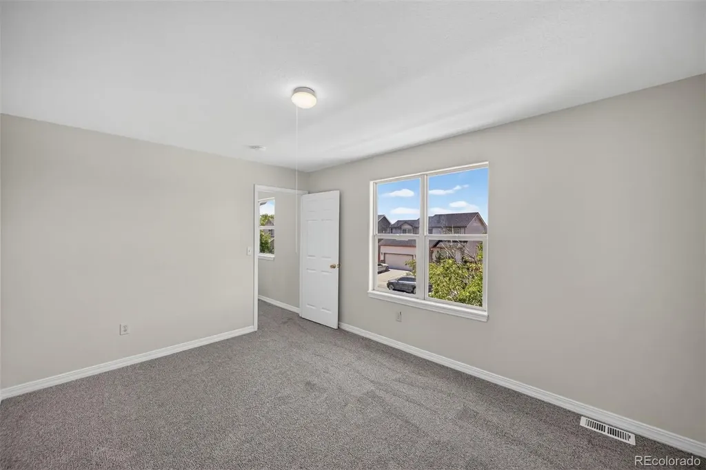5288 Fairplay Street Denver CO 80239