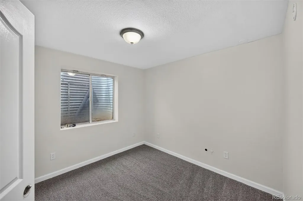 5288 Fairplay Street Denver CO 80239