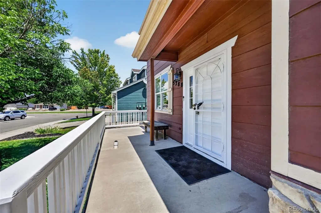 5288 Fairplay Street Denver CO 80239