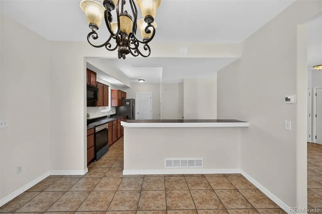 5288 Fairplay Street Denver CO 80239