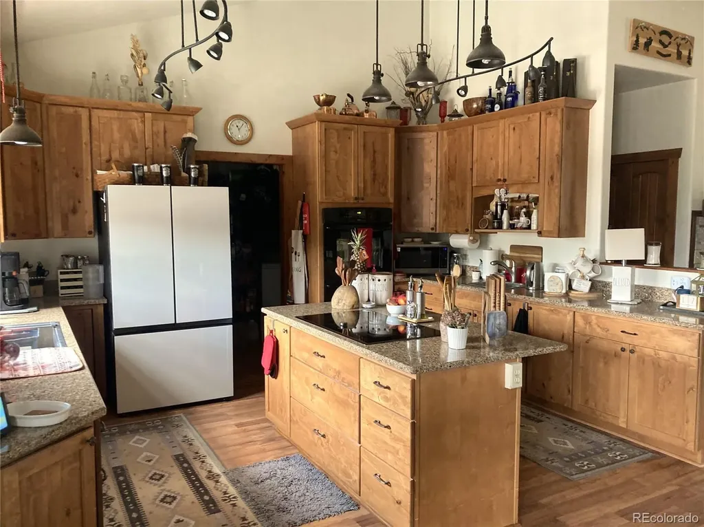 1420 Coyote Run Cotopaxi CO 81223