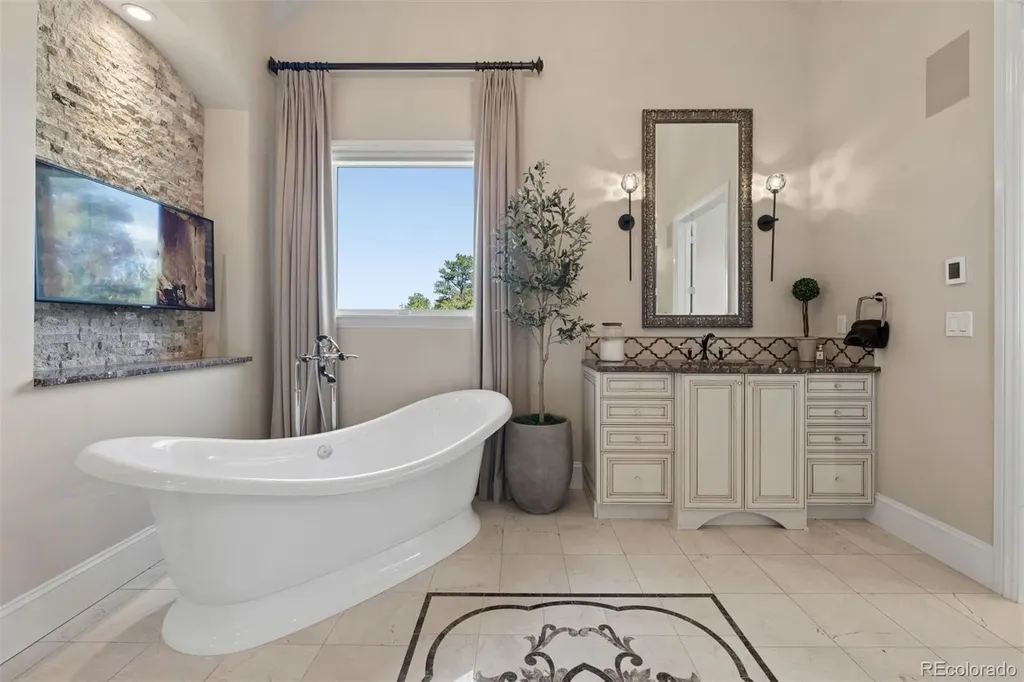 2198 Avenida Del Sol Castle Rock CO 80104