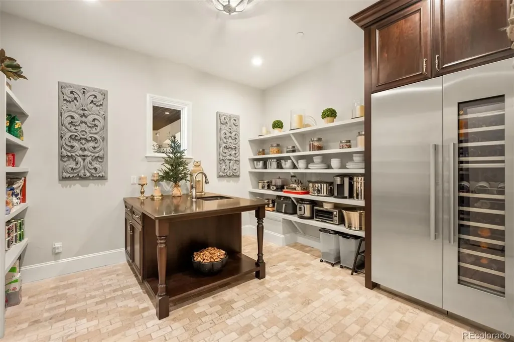 2198 Avenida Del Sol Castle Rock CO 80104