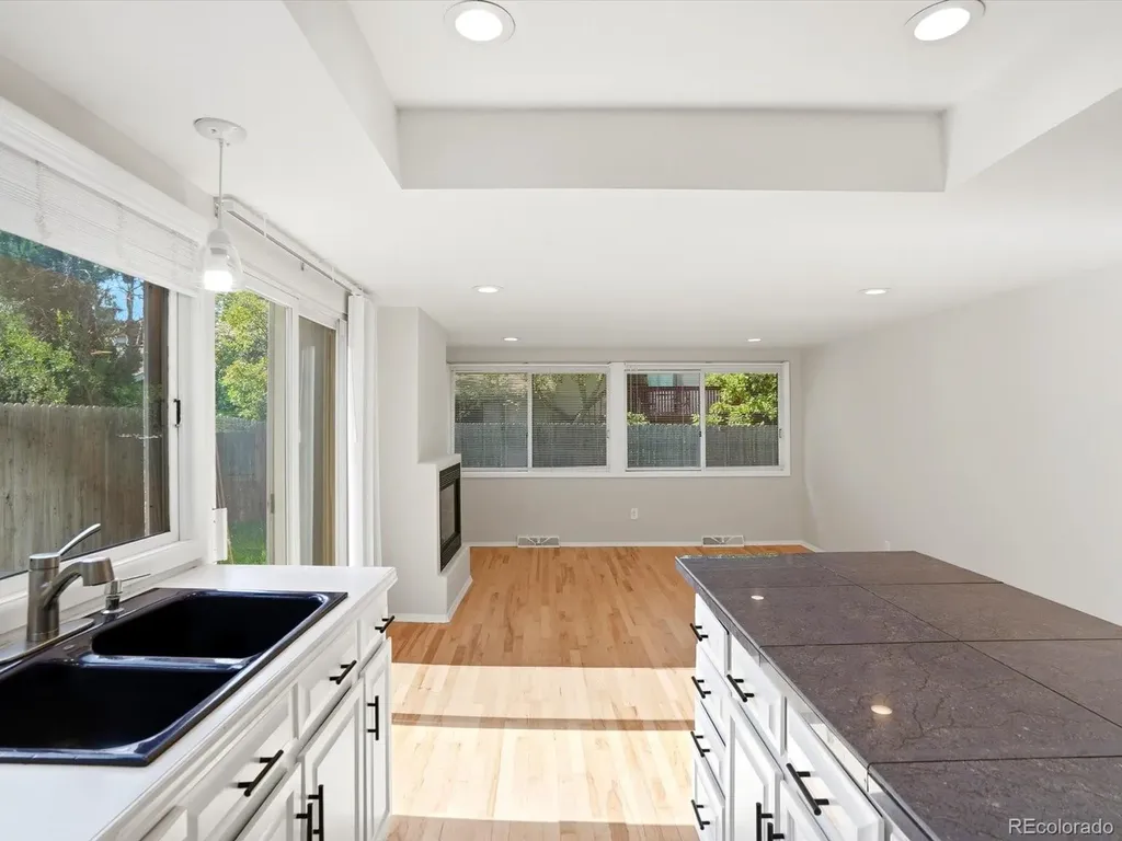 12379 E Bates Circle Aurora CO 80014