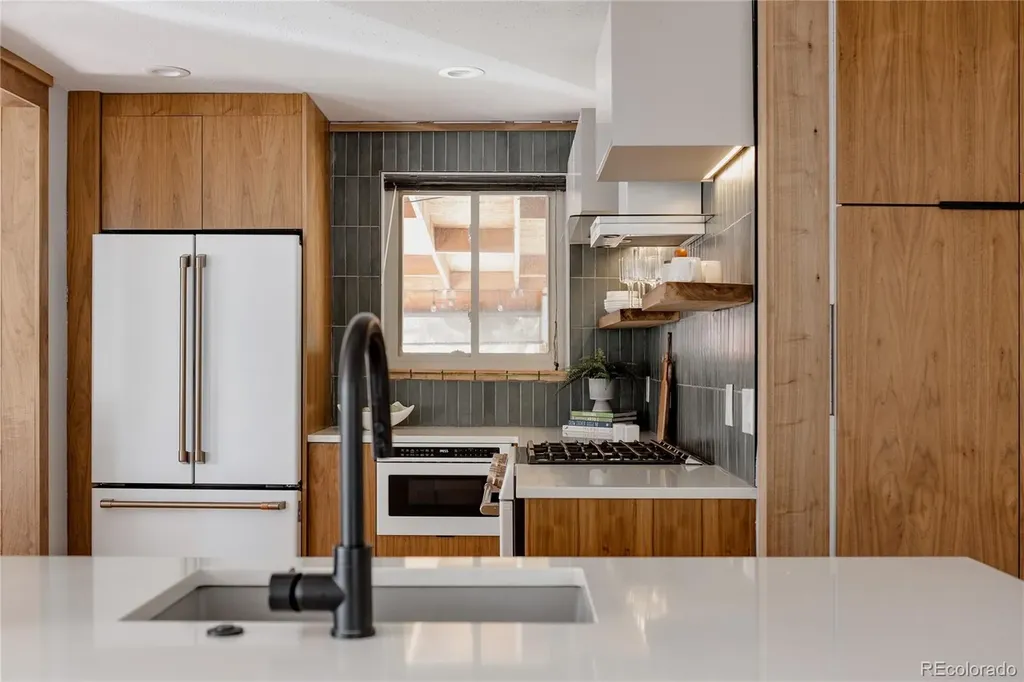3733 Sheridan Boulevard Wheat Ridge CO 80212
