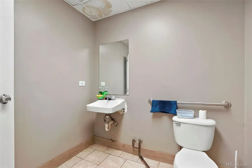 374 Norfolk Street Aurora CO 80011