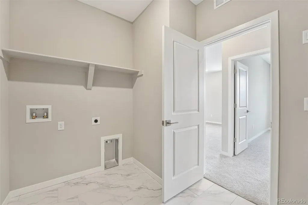 13823 Daffodil Way Parker CO 80134