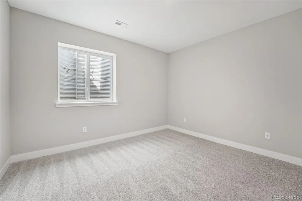 13823 Daffodil Way Parker CO 80134
