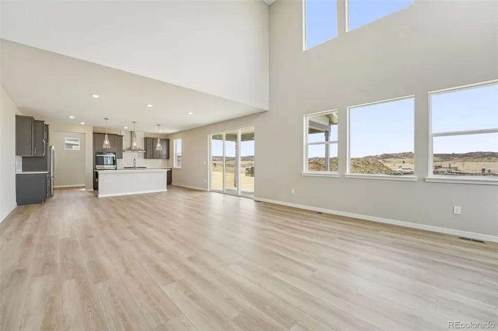 13823 Daffodil Way Parker CO 80134