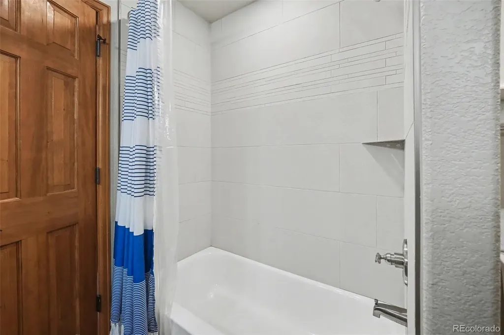 7959 Nile Court Arvada CO 80007