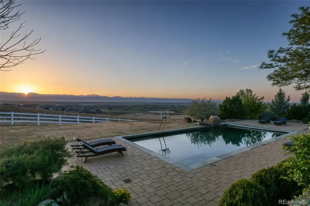 15478 Mountain View Circle Broomfield CO 80023