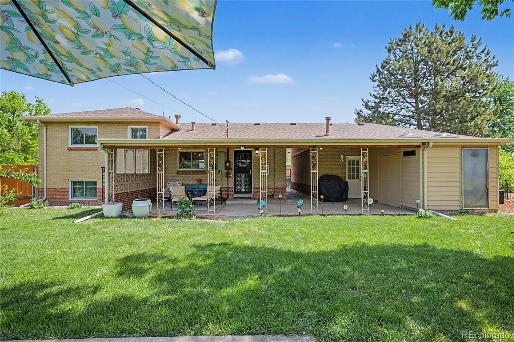 2567 S Uno Way Denver CO 80219