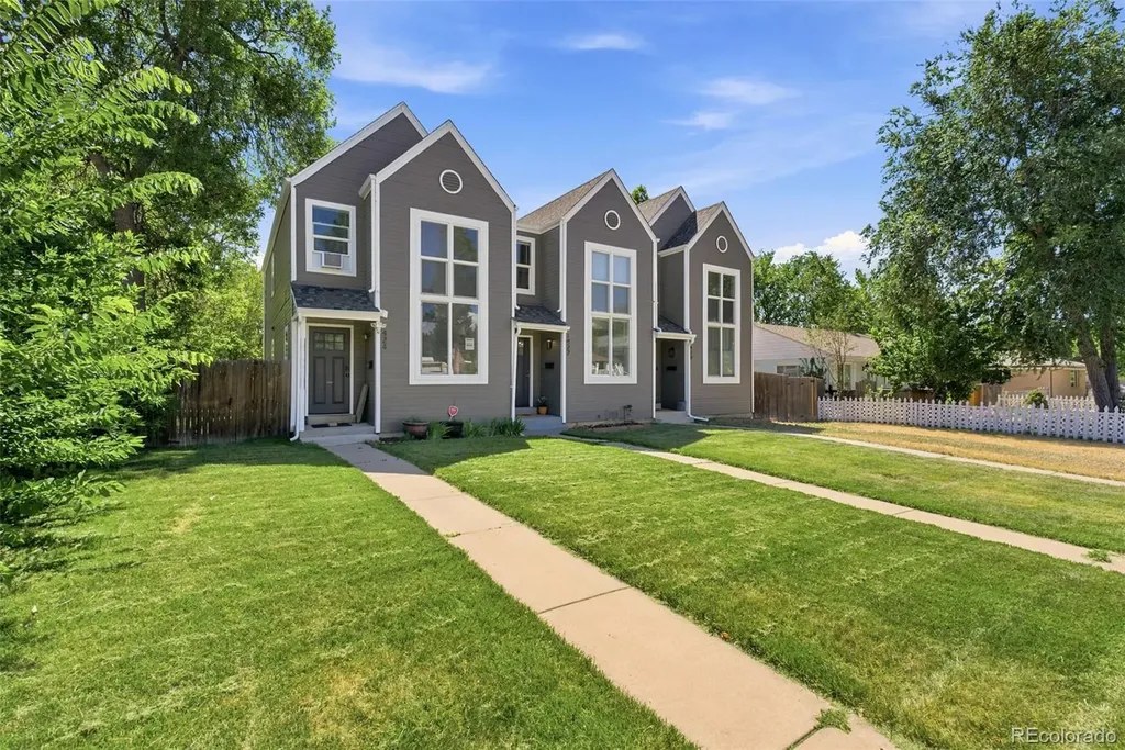 1422 Valentia Street Denver CO 80220