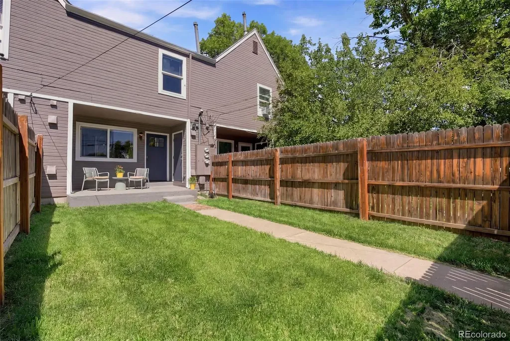 1422 Valentia Street Denver CO 80220