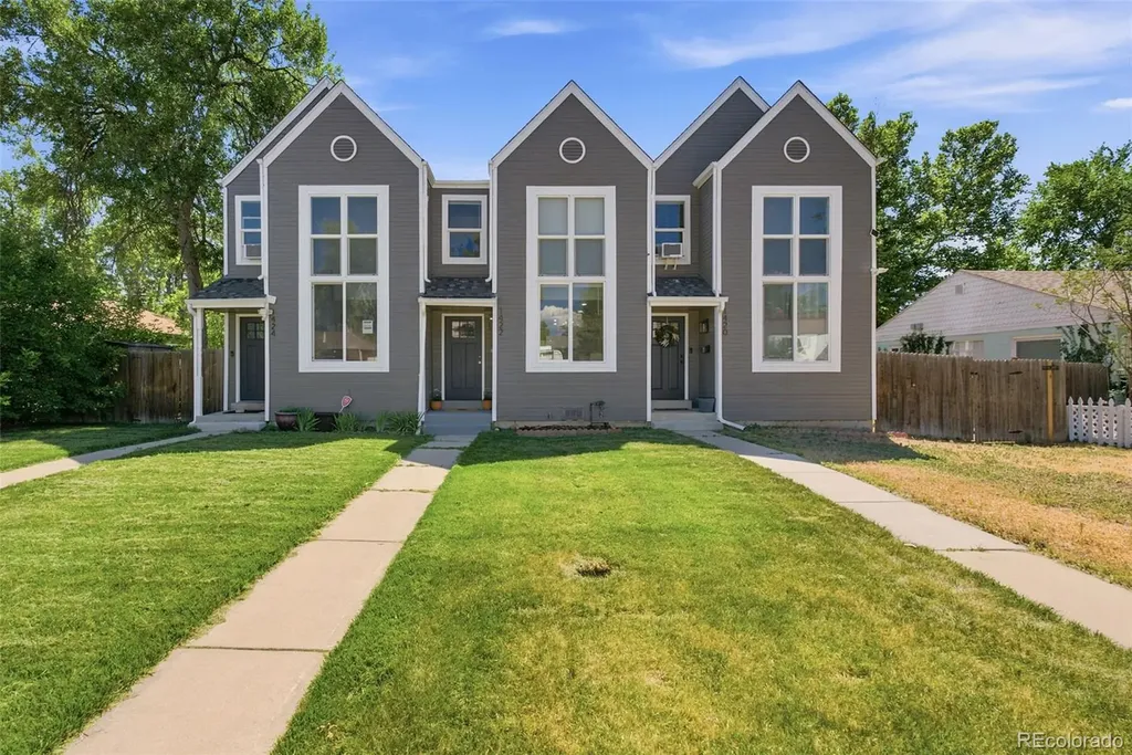 1422 Valentia Street Denver CO 80220