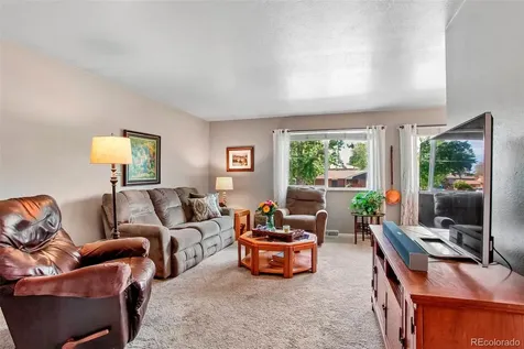 454 W Acoma Drive Littleton CO 80120