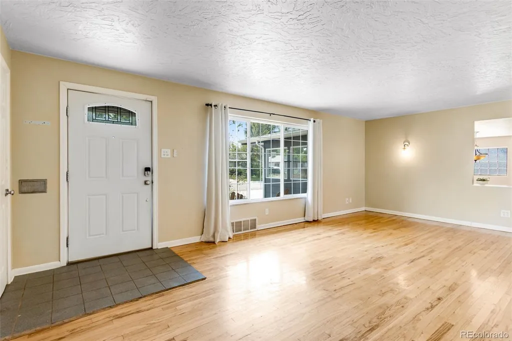 5275 Dudley Street Arvada CO 80002