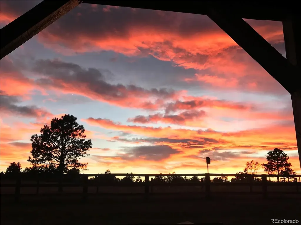 17940 Appaloosa Road Monument CO 80132