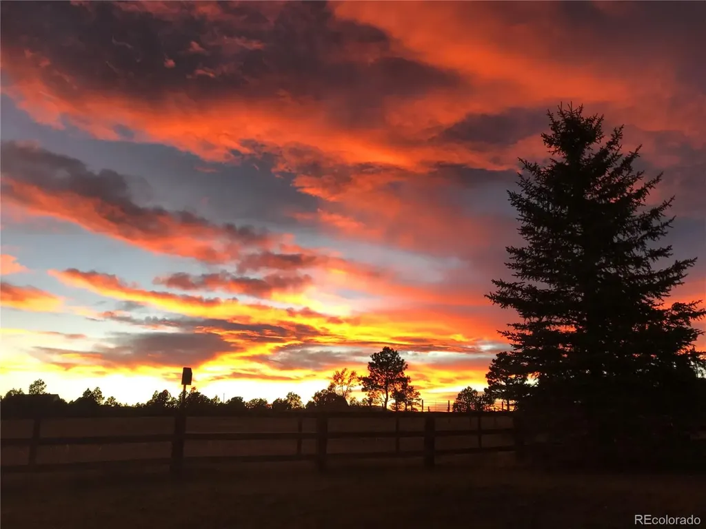 17940 Appaloosa Road Monument CO 80132