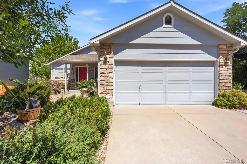 607 Branding Iron Lane Castle Rock CO 80104